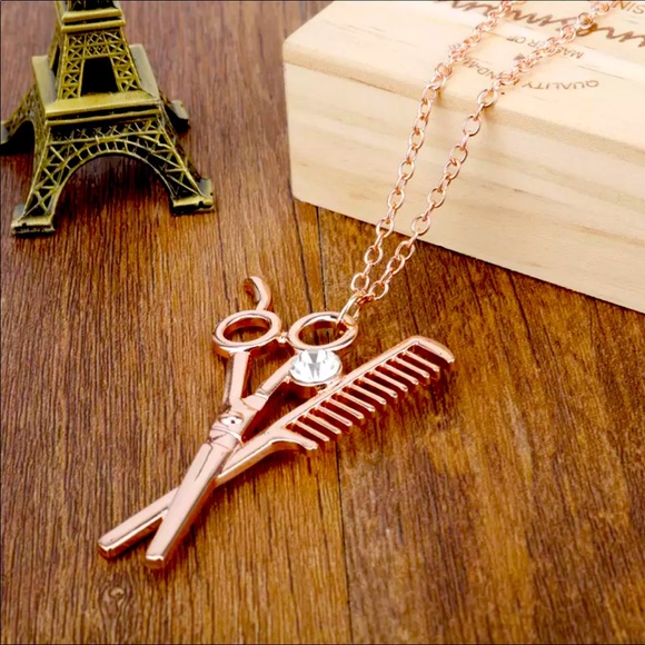 New Hairdresser Rhinestone Scissors Comb Necklace - Picture 3 of 5